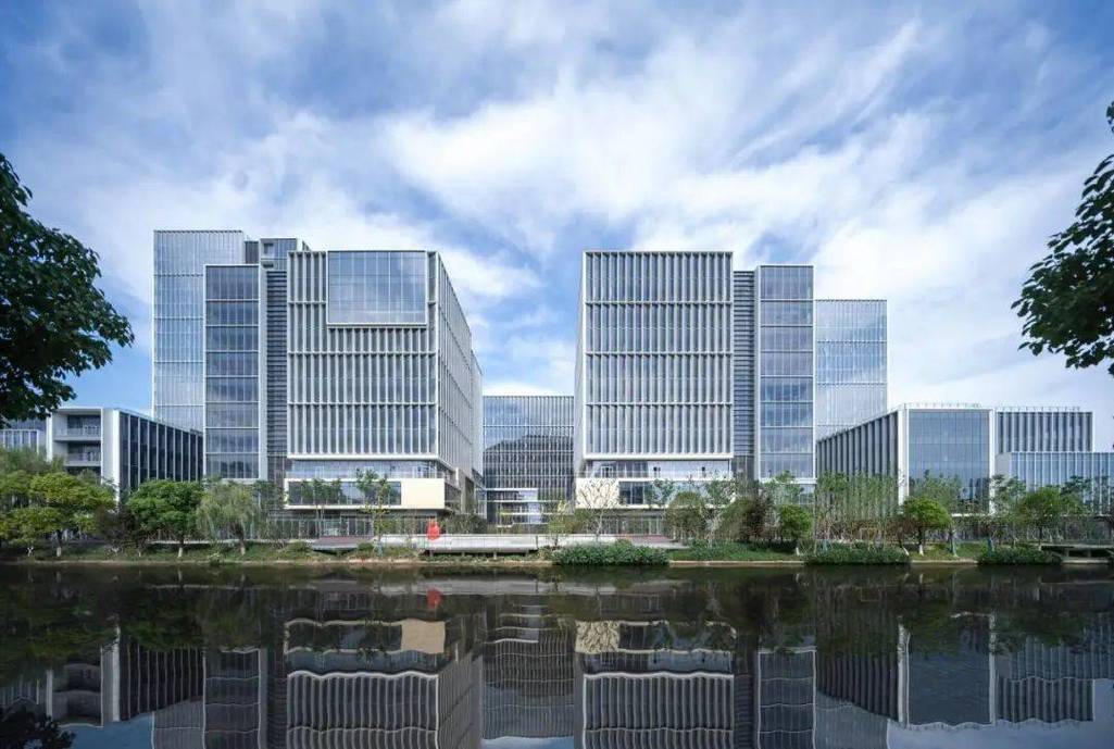 双城协同 上海张江与北京集成电路设计产业的比较与展望
